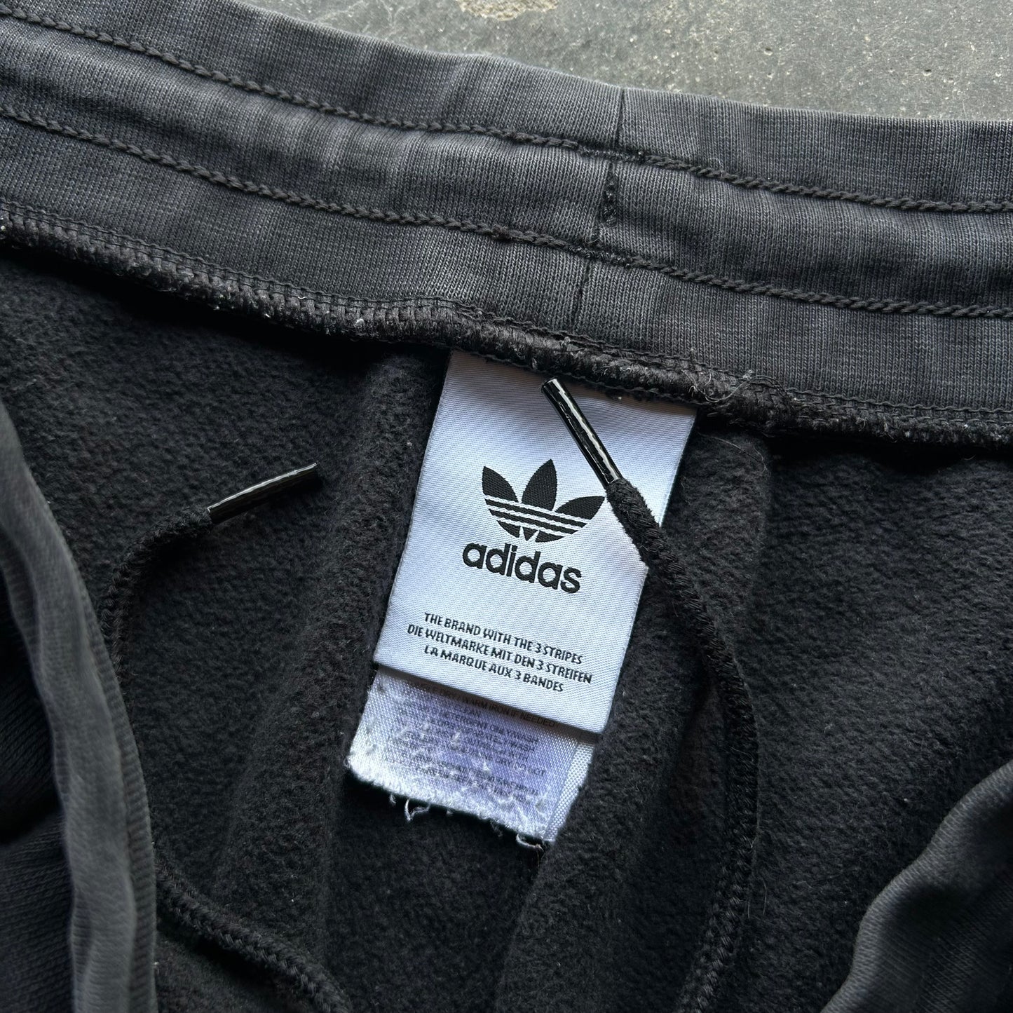 Adidas Sweatpants - M