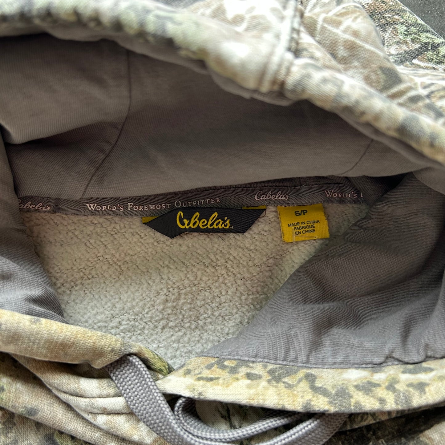 Cabela’s Camo Hoodie - S