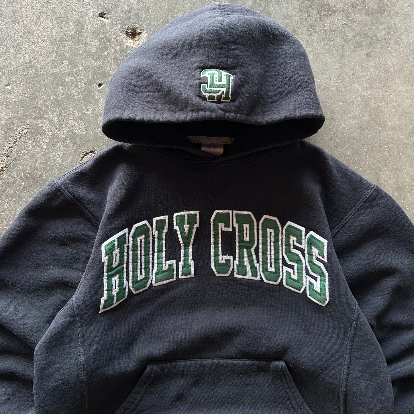 Holy Cross Russell Hoodie - M