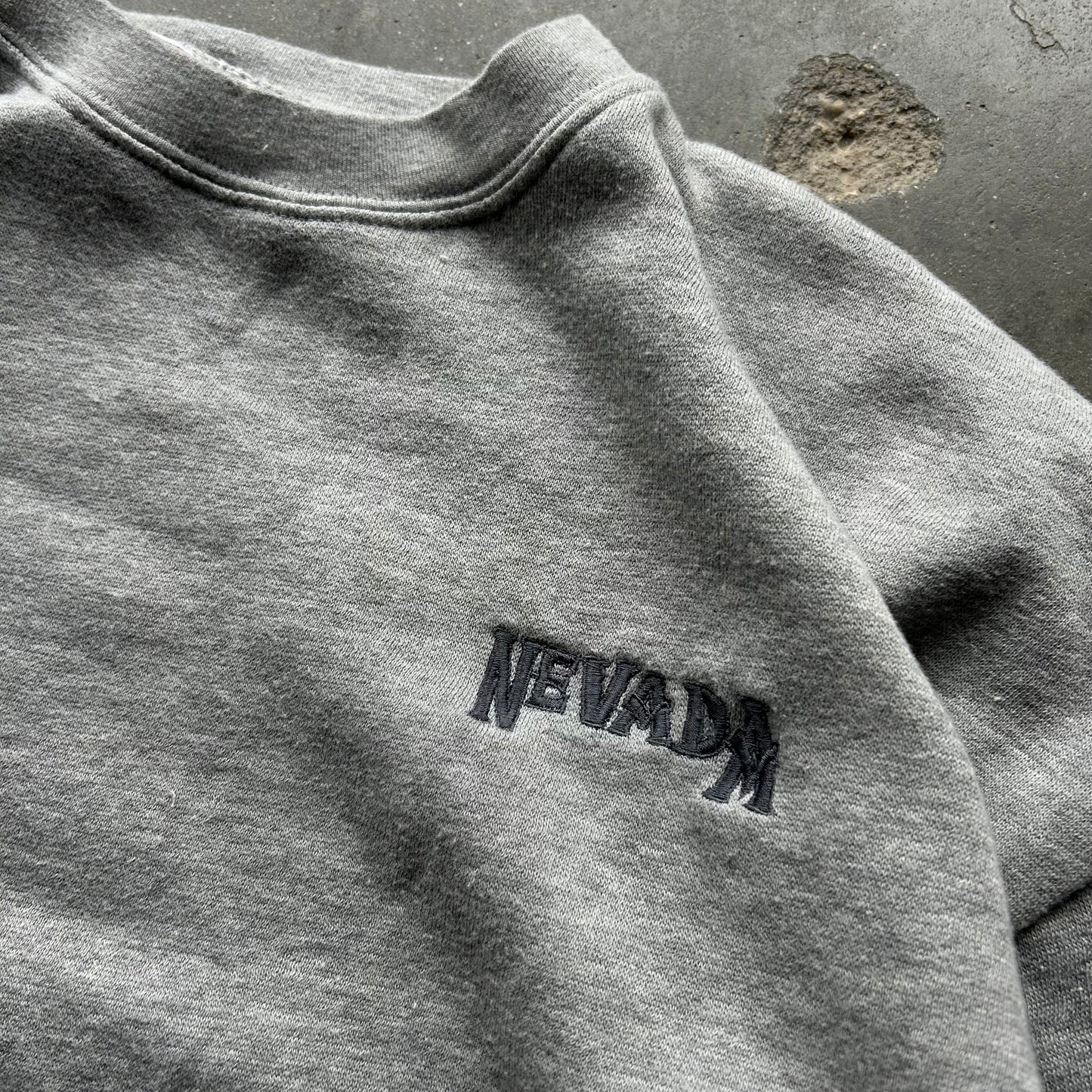 Nevada Crewneck - M