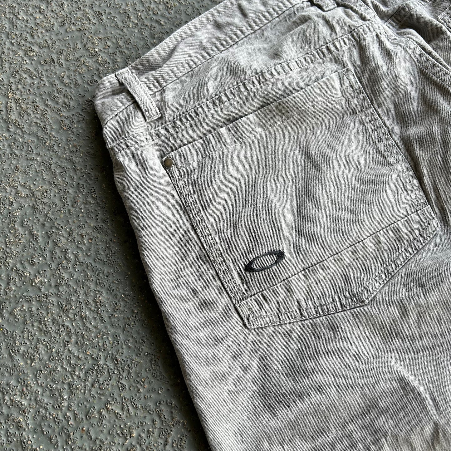 Oakley Pants - 38