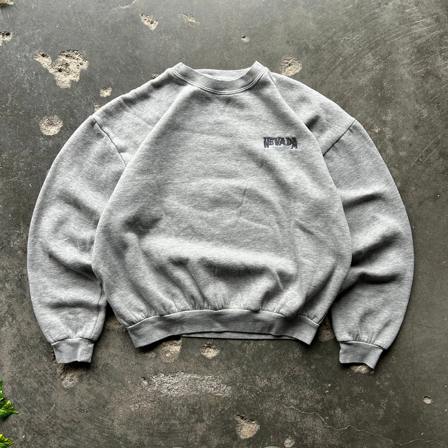 Nevada Crewneck - M